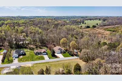 3041 Peachtree Street Extension, Claremont, NC 28610 - Photo 38