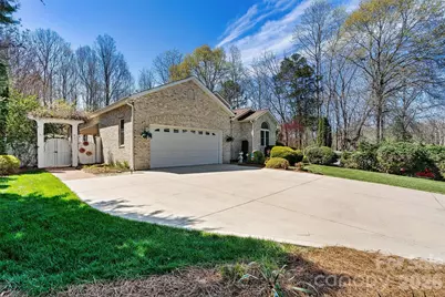 3041 Peachtree Street Extension, Claremont, NC 28610 - Photo 36