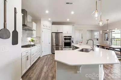 13017 Eagle Oak Drive, Charlotte, NC 28278 - Photo 8