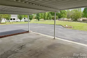 2102 Hickory Grove Rd, Gastonia, NC 28056 - Photo 24