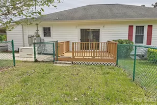 2102 Hickory Grove Rd, Gastonia, NC 28056 - Photo 30