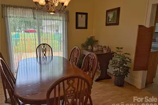 2102 Hickory Grove Rd, Gastonia, NC 28056 - Photo 14