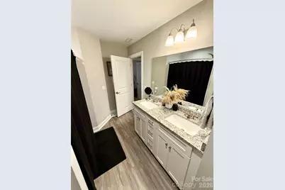 1946 11th Avenue NE, Hickory, NC 28601 - Photo 10