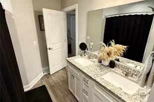 1946 11th Ave NE, Hickory, NC 28601 - Photo 10