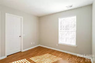 3412 Laurenhurst Ln, Charlotte, NC 28270 - Photo 12