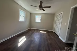 3730 Sedgefield Dr, Conover, NC 28613 - Photo 6