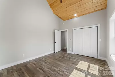 189 Clinchfield Gap Road, Marion, NC 28752 - Photo 34