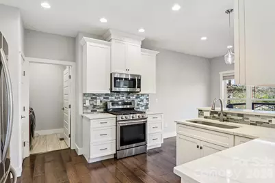 98 Hamilton Woods Lane, Etowah, NC 28729 - Photo 18