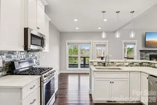 98 Hamilton Woods Ln, Etowah, NC 28729 - Photo 16