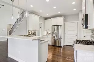 98 Hamilton Woods Ln, Etowah, NC 28729 - Photo 14