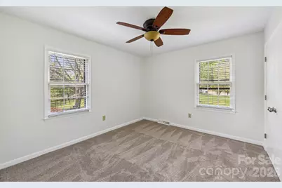 11140 Painted Tree Road, Charlotte, NC 28226 - Photo 18