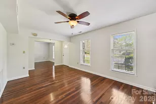 11140 Painted Tree Rd, Charlotte, NC 28226 - Photo 4