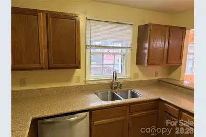 3200 Selwyn Farms Lane #6, Charlotte, NC 28209 - Photo 14