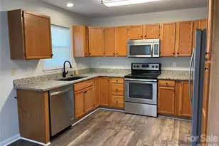 183 Kristens Ct Dr, Mooresville, NC 28115 - Photo 8