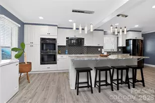 4019 Back Creek Church Rd, Charlotte, NC 28213 - Photo 4