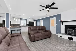 4019 Back Creek Church Rd, Charlotte, NC 28213 - Photo 10