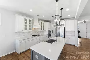 323 Dudley Dr, Fort Mill, SC 29715 - Photo 10