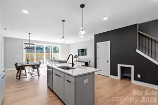 3833 Ellenwood Pl, Charlotte, NC 28217 - Photo 6