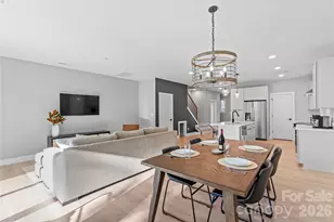 3833 Ellenwood Pl, Charlotte, NC 28217 - Photo 12