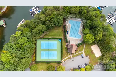 7902 Chapel Creek Drive, Denver, NC 28037 - Photo 48