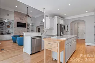 7902 Chapel Creek Dr, Denver, NC 28037 - Photo 20