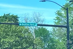 1632 Madison Ave, Charlotte, NC 28216 - Photo 8