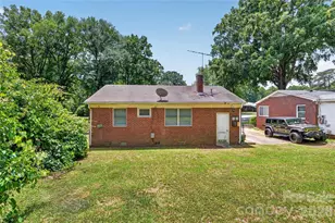 1632 Madison Ave, Charlotte, NC 28216 - Photo 14