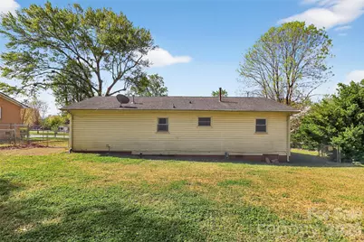 107 Gaddis Drive, Mount Holly, NC 28120 - Photo 30