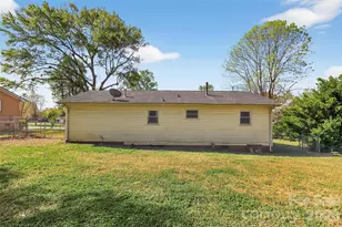 107 Gaddis Dr, Mount Holly, NC 28120 - Photo 30