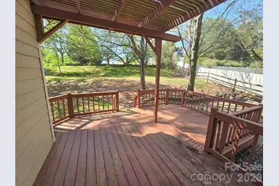 9011 Coleshire Court, Charlotte, NC 28269 - Photo 26