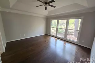 9011 Coleshire Ct, Charlotte, NC 28269 - Photo 12