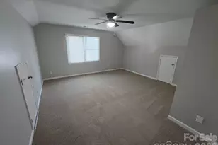 9011 Coleshire Ct, Charlotte, NC 28269 - Photo 20