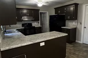 2206 Killarney Pl, Charlotte, NC 28262 - Photo 6