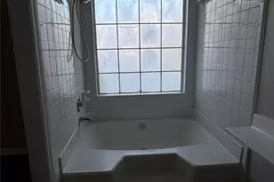 2206 Killarney Pl, Charlotte, NC 28262 - Photo 12