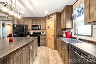 87 Horseback Ln, Marshall, NC 28753 - Photo 10