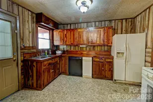 1640 Rankin Lake Rd, Gastonia, NC 28052 - Photo 10