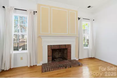 8721 Woodcock Lane, Charlotte, NC 28216 - Photo 6