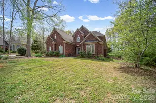 6118 Bickett Ridge Dr, Monroe, NC 28110 - Photo 4