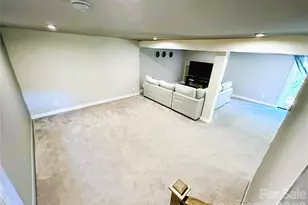 7708 W Berkeley Rd, Denver, NC 28037 - Photo 8