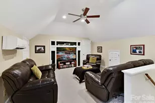 8715 Cahill Ln, Charlotte, NC 28277 - Photo 42