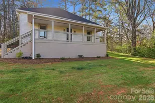 600 Linneys Mountain Rd, Taylorsville, NC 28681 - Photo 2