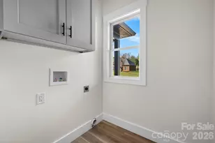 906 4th St NE, Conover, NC 28613 - Photo 30