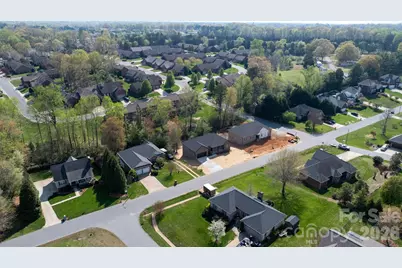 906 4th Street NE, Conover, NC 28613 - Photo 48