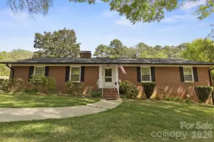 607 12th Ave NE, Hickory, NC 28601 - Photo 1