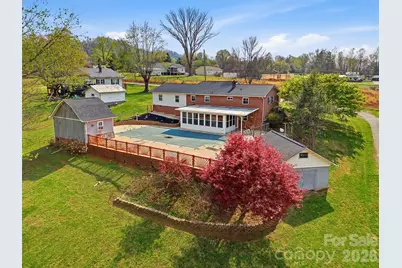 2174 Chester Avenue, Morganton, NC 28655 - Photo 10