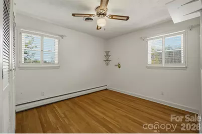 2174 Chester Avenue, Morganton, NC 28655 - Photo 24