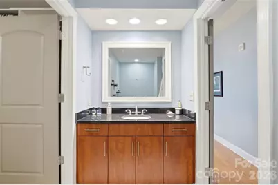 701 Royal Court, Charlotte, NC 28202 - Photo 16