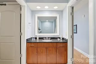 701 Royal Ct, Charlotte, NC 28202 - Photo 16