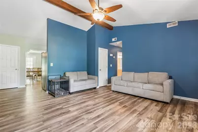 6127 Dovetail Court, Charlotte, NC 28227 - Photo 4