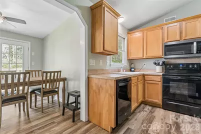 6127 Dovetail Court, Charlotte, NC 28227 - Photo 18